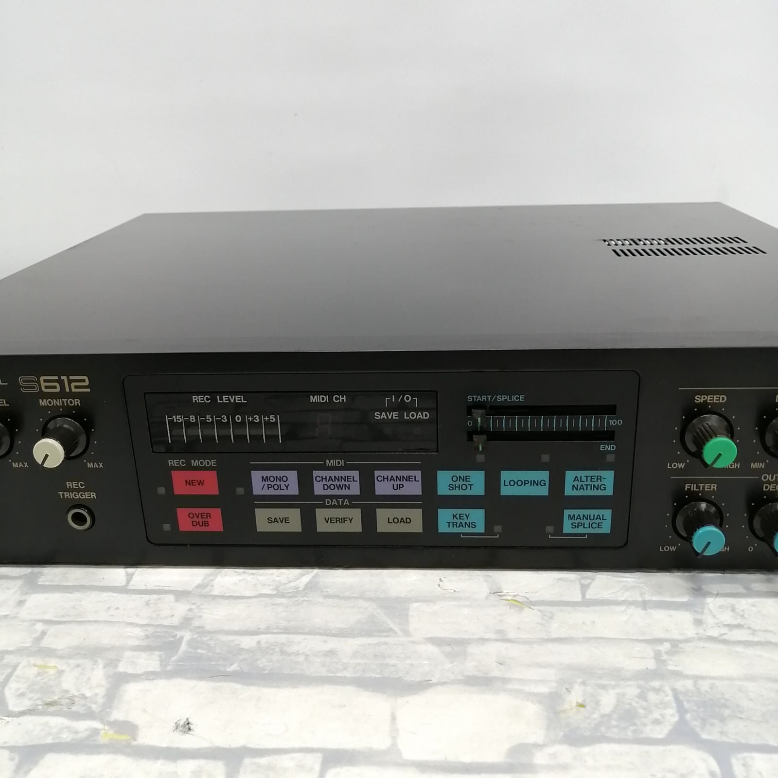 Sampler Akai S612 M2039-Hpypy