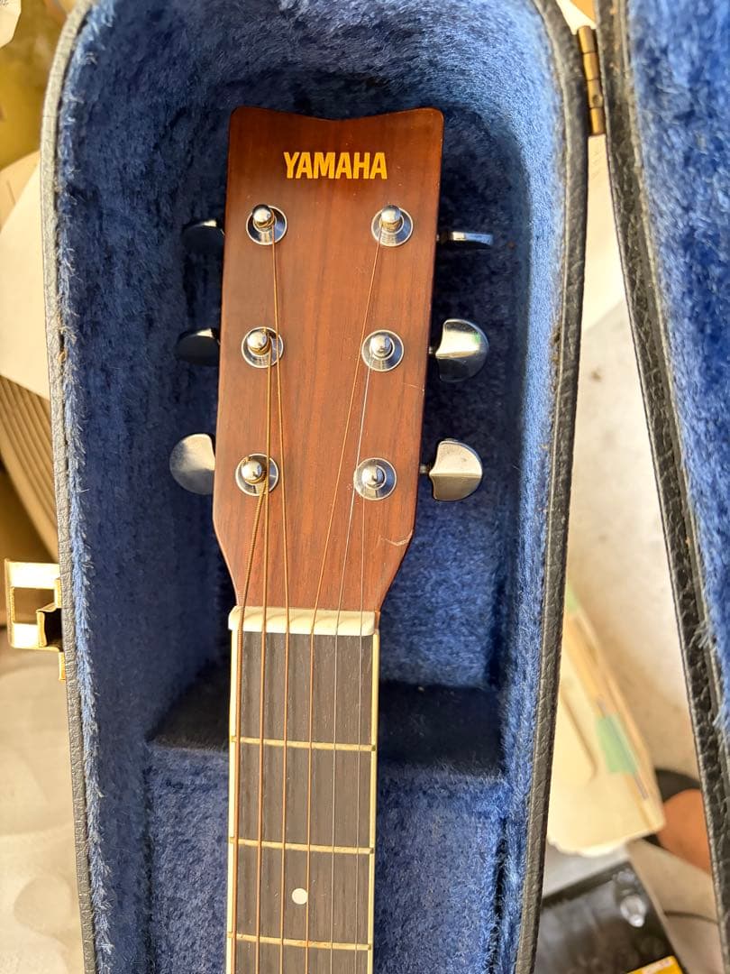 Yamaha Acoustic Guitars Fg-200D