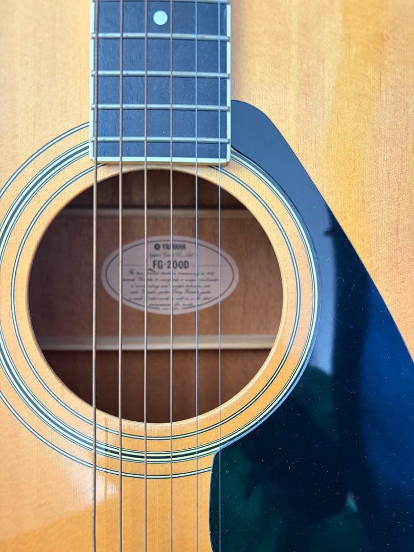 Yamaha Acoustic Guitars Fg-200D