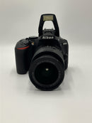 Digital Slr Nikon D5600 Af-P Dx Nikkor 18-55Mm F3.5-5.6G Vr