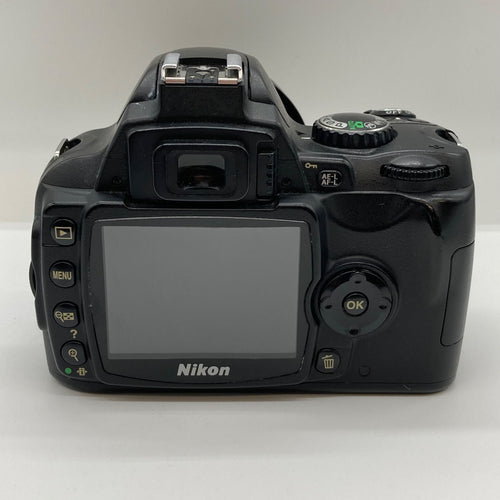 Nikon Digital Slr Hd536 D40