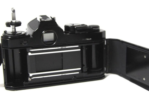 Nikon Slr Cameras (Film) Fe