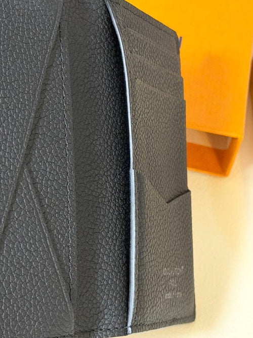 Louis Vuitton Card Cases M14928