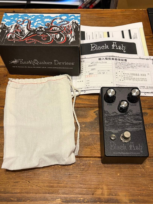 Guitar Effects Units Earthquaker Devices Black Ash