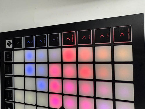 Midi Keyboards Pads Novation Launchpad X