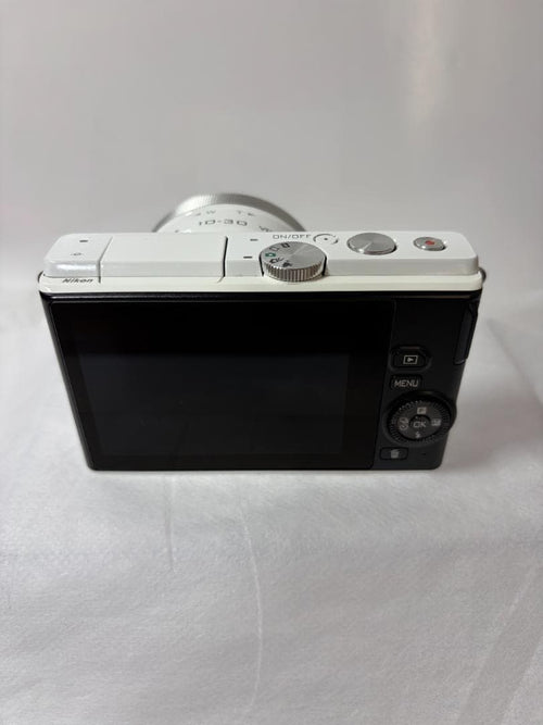 Nikon Mirrorless Interchangeable Lens Cameras 1 J4