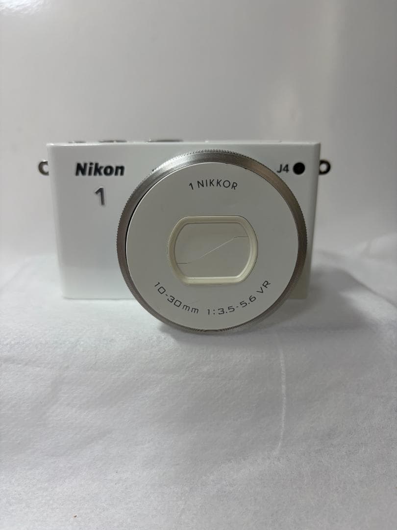 Nikon Mirrorless Interchangeable Lens Cameras 1 J4