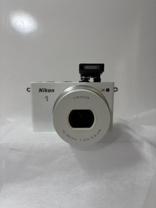 Nikon Mirrorless Interchangeable Lens Cameras 1 J4