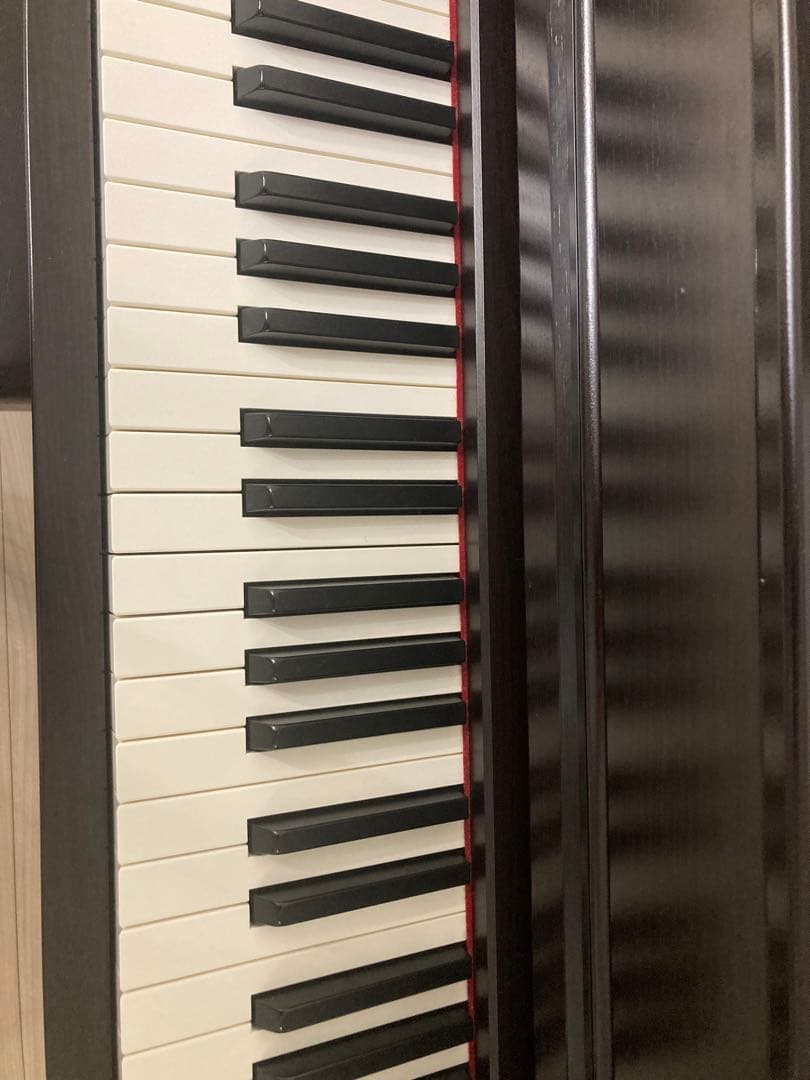 Yamaha Keyboards Digital Pianos 8/1 Clp-635