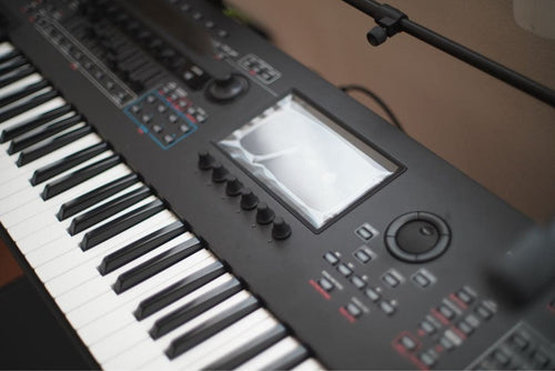 Yamaha Keyboard Electronic Piano Montage M7