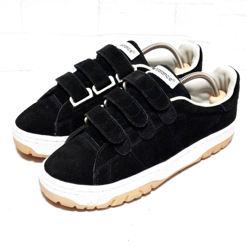 New Balance Sneakers 25.5