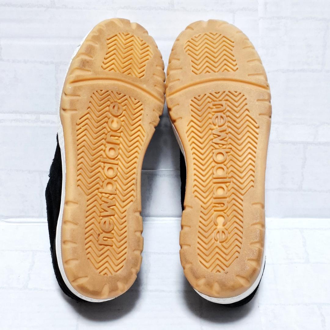 New Balance Sneakers 25.5
