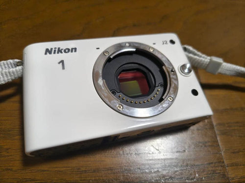 Appareils photo à objectifs interchangeables sans miroir Nikon 1 J2