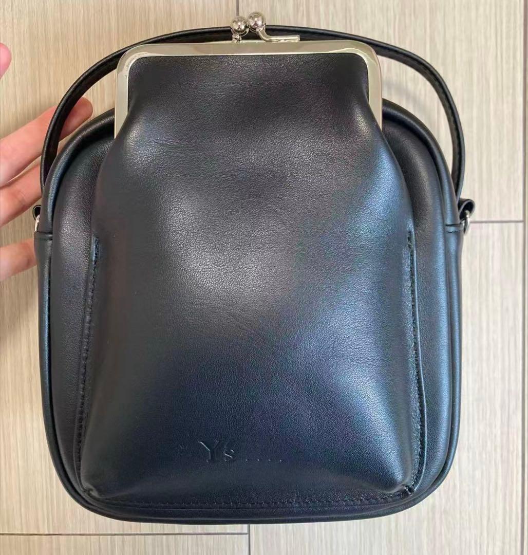 Shoulder Bags Yohji Yamamoto Cow Leather Metal Clasp