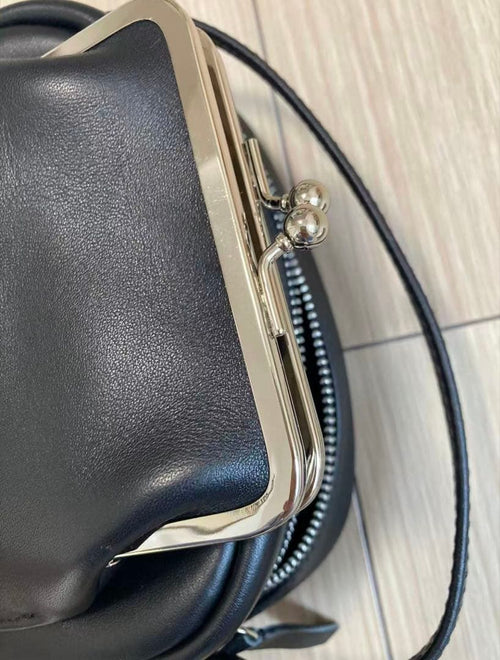 Shoulder Bags Yohji Yamamoto Cow Leather Metal Clasp