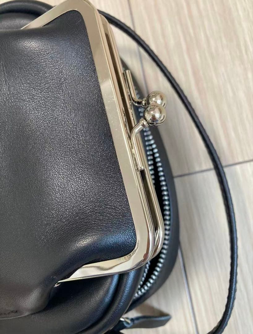 Shoulder Bags Yohji Yamamoto Cow Leather Metal Clasp