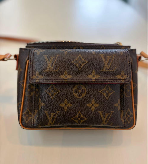 Louis Vuitton Shoulder Bags