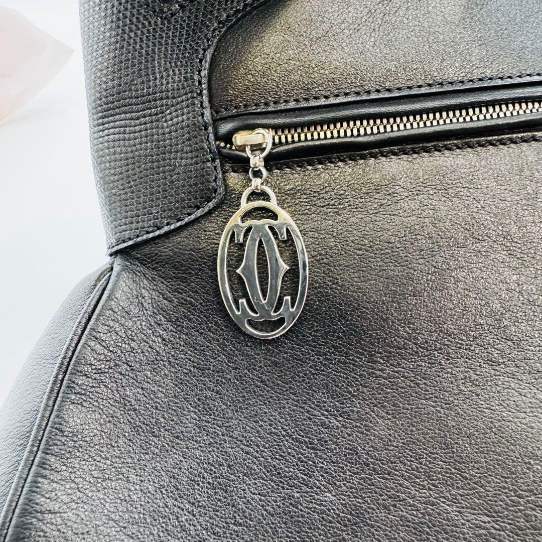 Cartier Shoulder Bags W102
