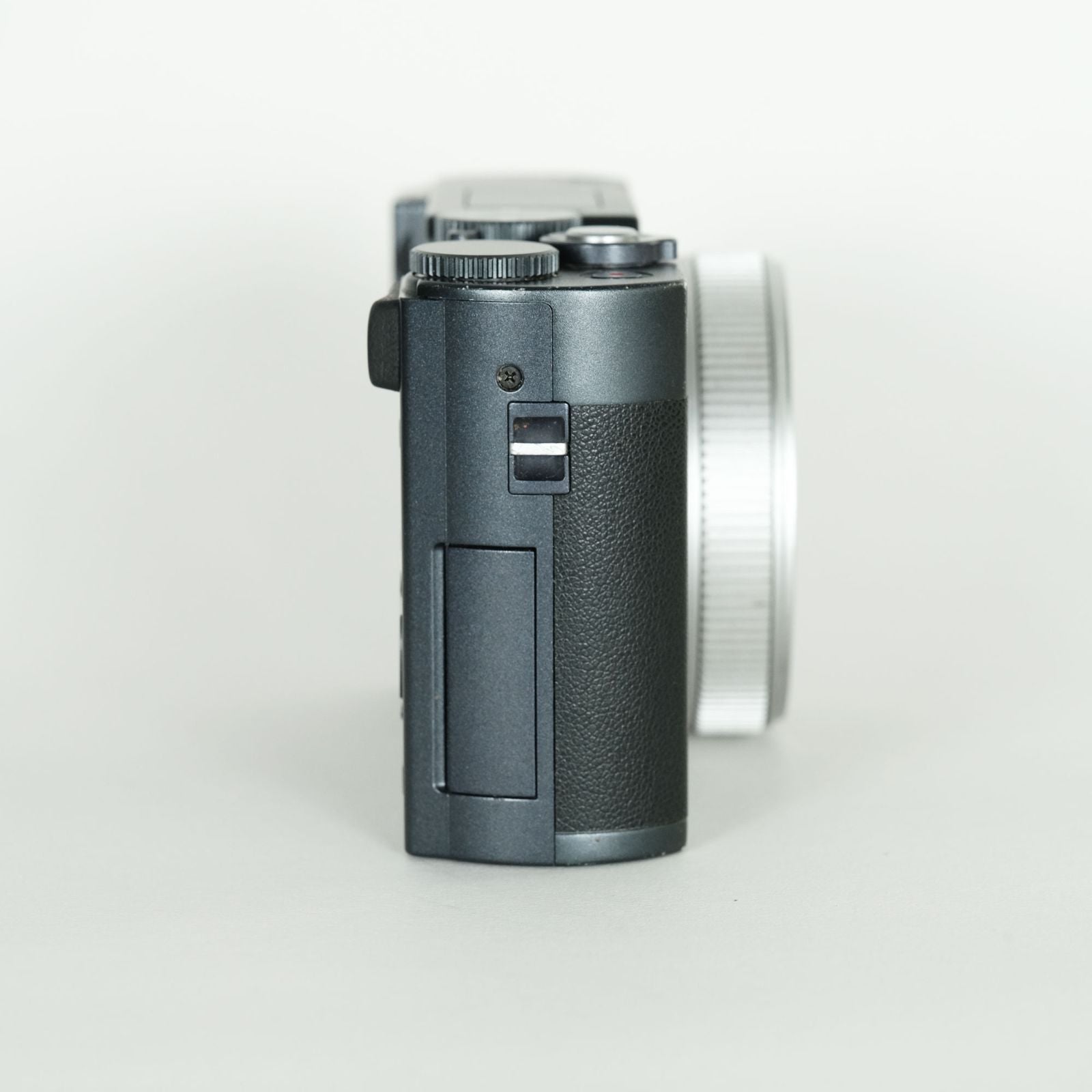 Leica Compact Digital Camera C-Lux