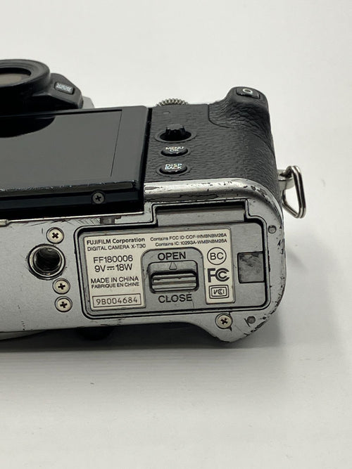 Mirrorless Interchangeable Lips Fujifilm X-T30