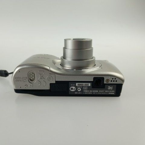 Nikon Compact Digital Camera Coolpix L26 Silver