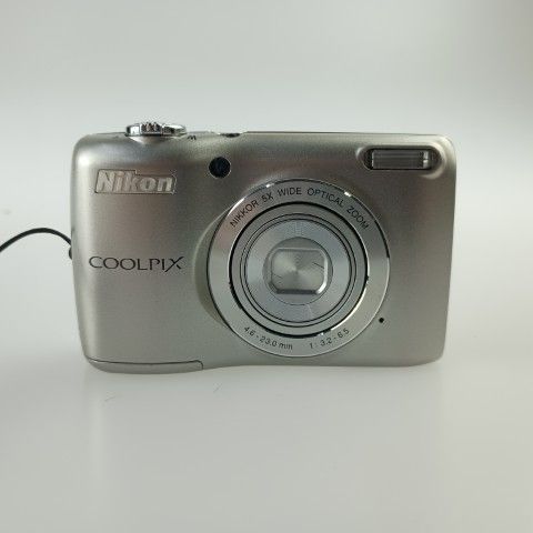 Nikon Compact Digital Camera Coolpix L26 Silver
