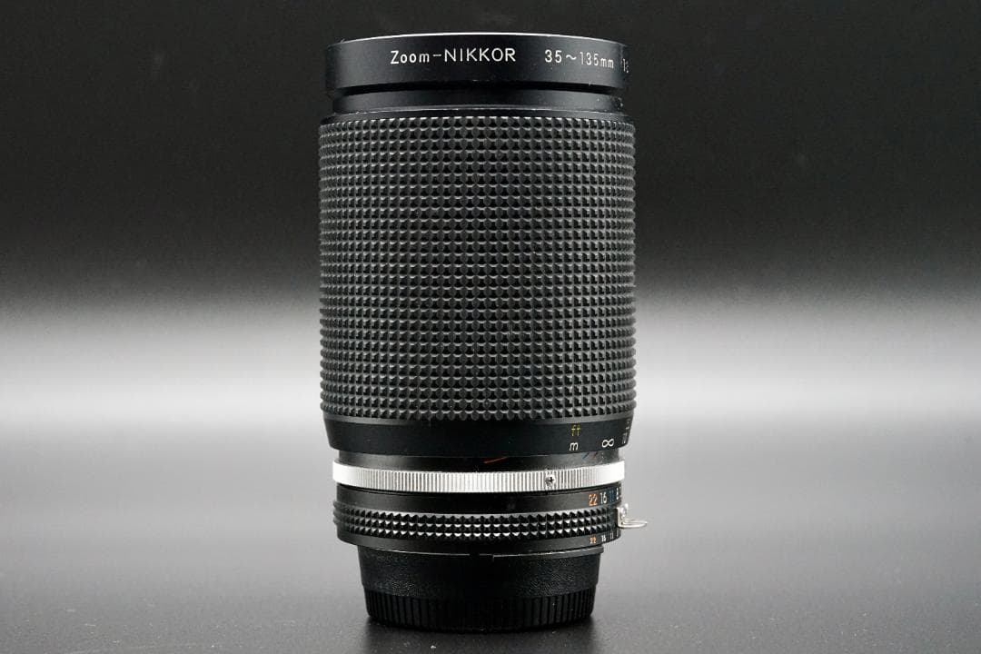Zoom Lenses Nikon Zoom-Nikkor 35-135Mm 1:3.5-4.5