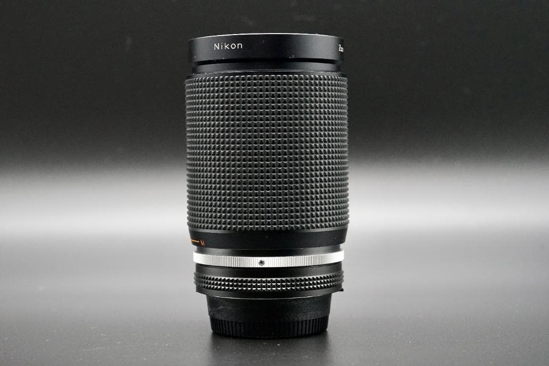 Zoom Lenses Nikon Zoom-Nikkor 35-135Mm 1:3.5-4.5