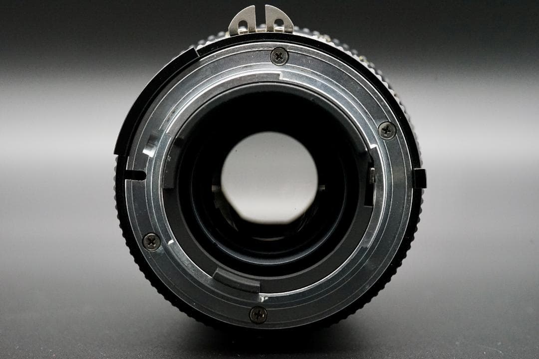 Zoom Lenses Nikon Zoom-Nikkor 35-135Mm 1:3.5-4.5
