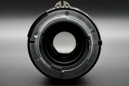 Zoom Lenses Nikon Zoom-Nikkor 35-135Mm 1:3.5-4.5