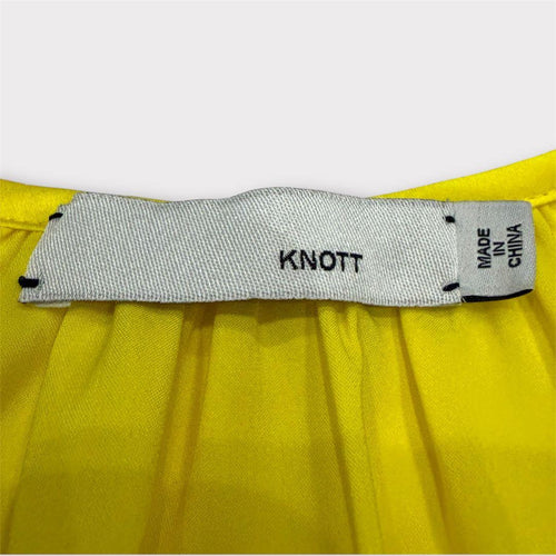 Knott Long-Sleeve