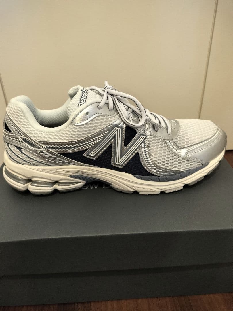 New Balance Sneakers Ml860V2