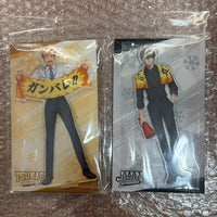 Acrylic Stands 2