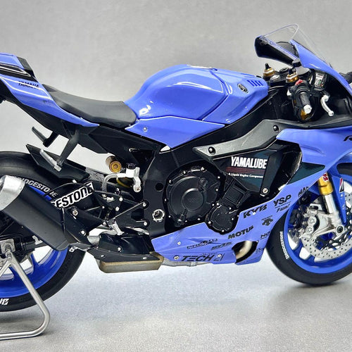 Tamiya Motorcycles 1/12 Yzf-R1M 21"