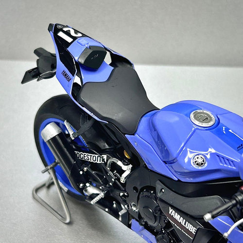 Tamiya Motorcycles 1/12 Yzf-R1M 21"