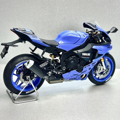 Tamiya Motorcycles 1/12 Yzf-R1M 21"