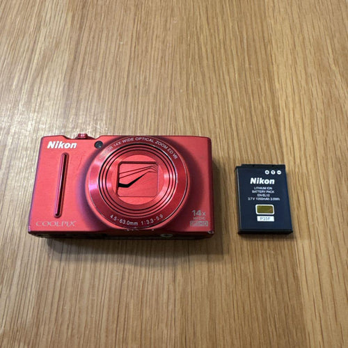 Nikon Compact Digital Camera Coolpix S8200