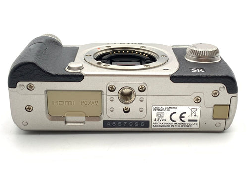 Mirrorless Interchangeable Lips Q10