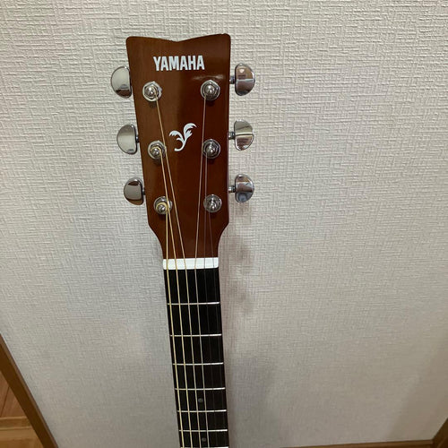Yamaha Acoustic Guitars F600
