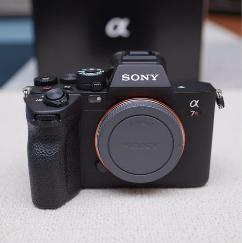 Sony Mirrorless Interchangeable Lips 7Rv Ilce-7Rm5