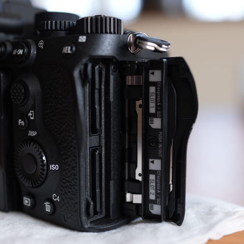 Sony Mirrorless Interchangeable Lips 7Rv Ilce-7Rm5