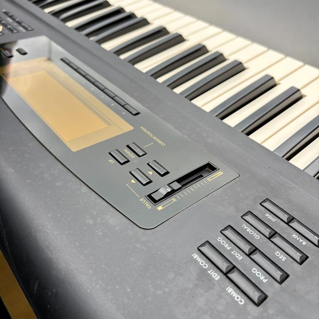Korg Others 01/W Pro 76 Ai2