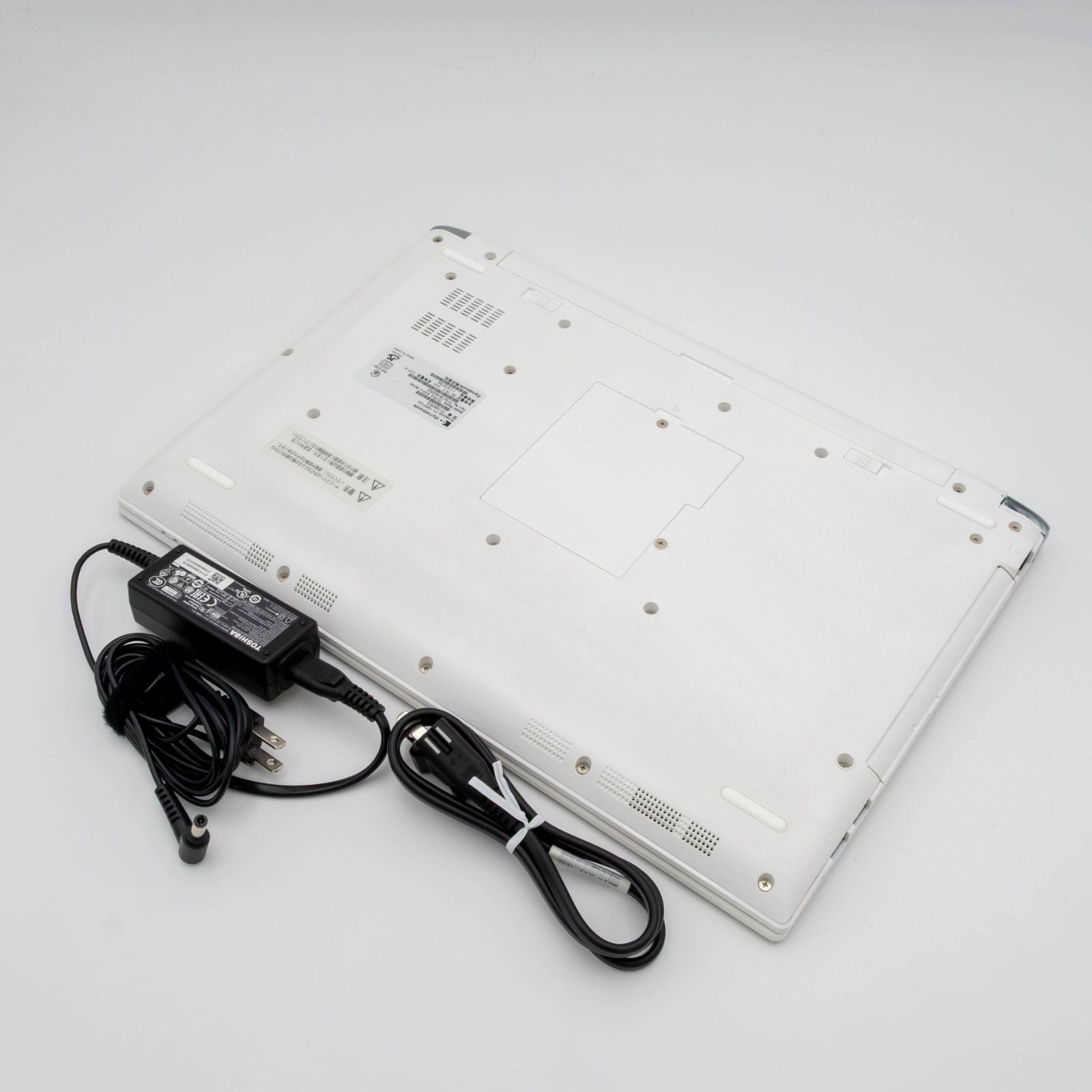 Dynabook Windows Notebook Body P1-T6Rp-Eg 15.6 11 I7 Windows11 36519