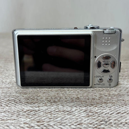 Panasonic Compact Digital Cameras Lumix Dmc-Fx7 Leica