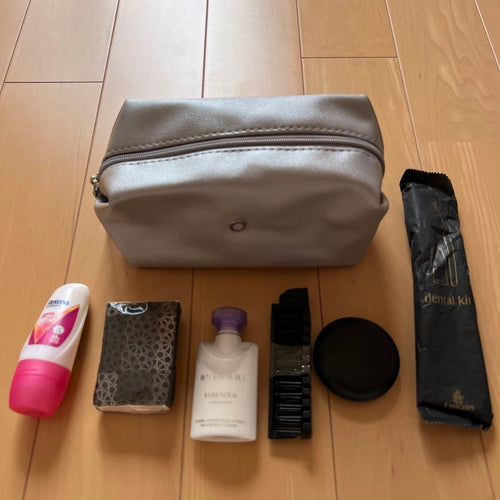 Bvlgari Travel Cosmetics Set 2
