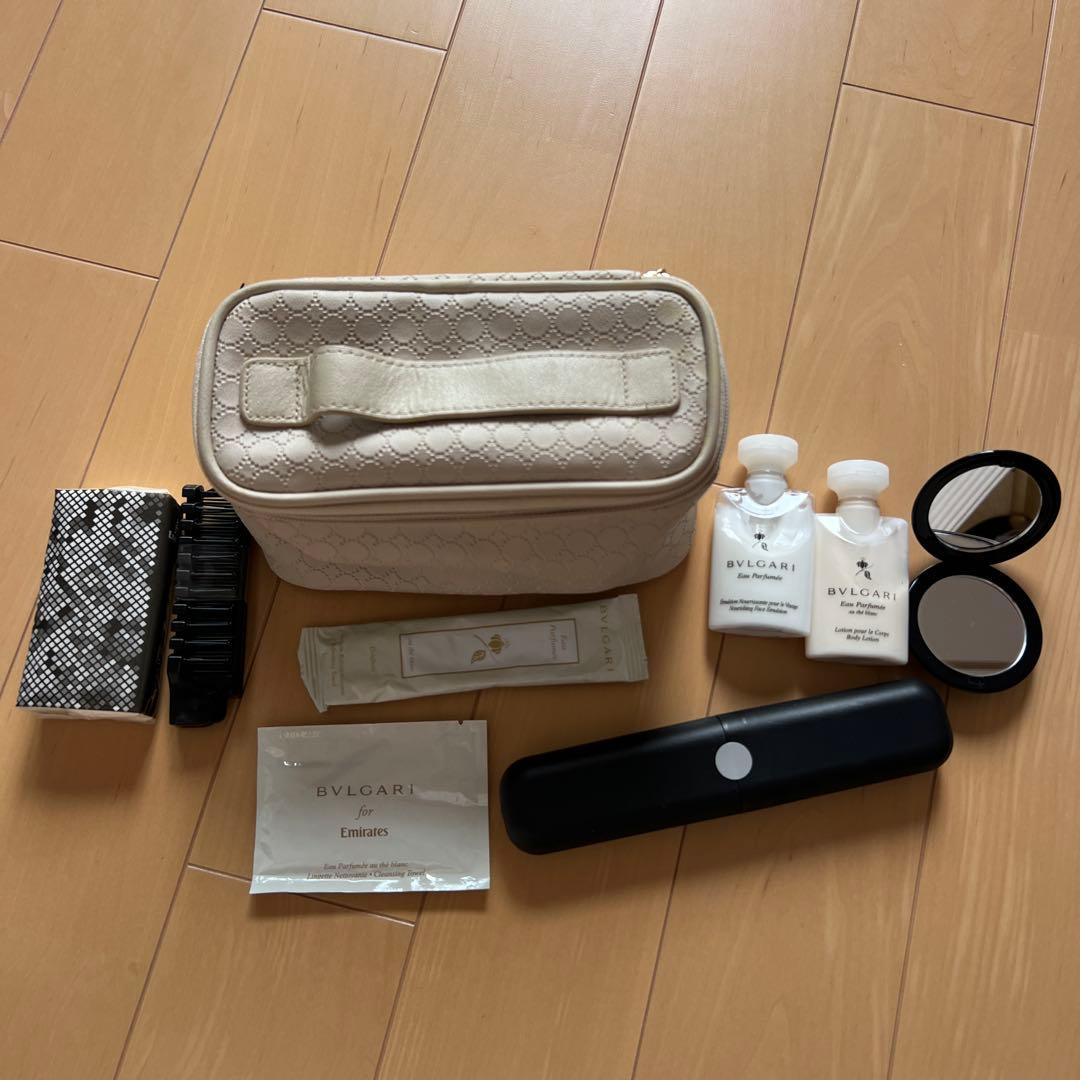 Bvlgari Travel Cosmetics Set 2