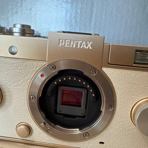 Pentax Mirrorless Interchangeable Lens Cameras Q-S1