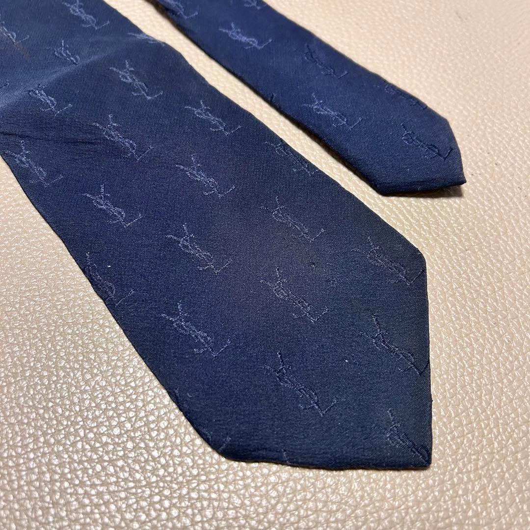 Yves Saint Laurent Tie