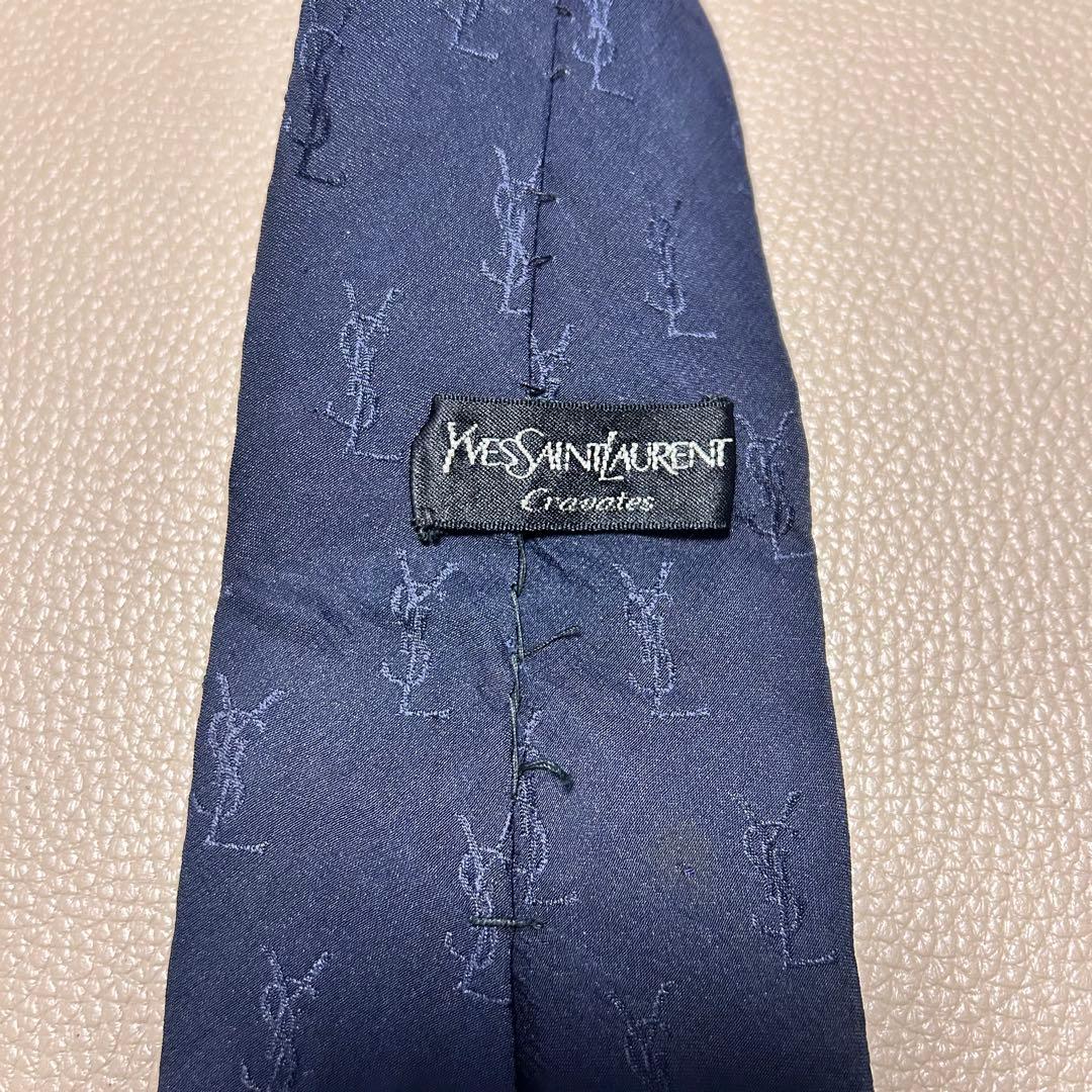 Yves Saint Laurent Tie