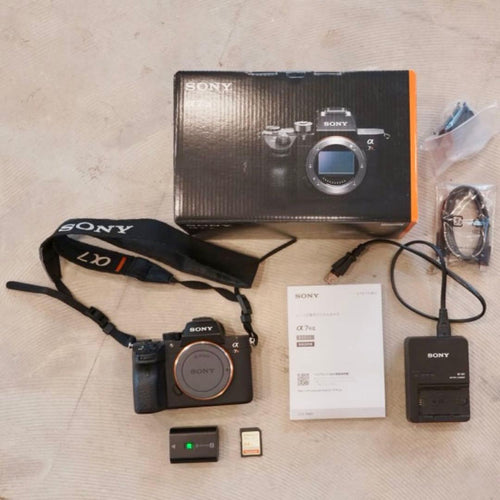 Sony Mirrorless Interchangeable Lens Cameras 7R3